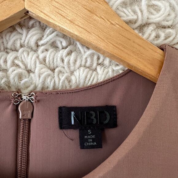 NBD Keara Gown - Picture 3 of 8